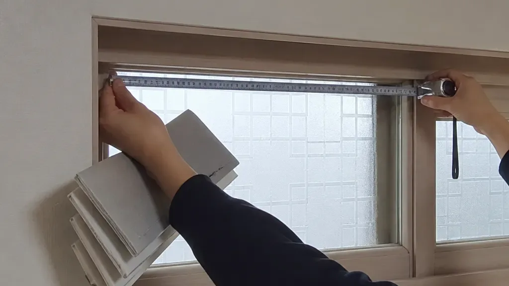 방염블라인드가 필요한 창가 예시
